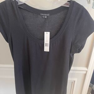 New with tags Theory size large black tee - Neiman Marcus